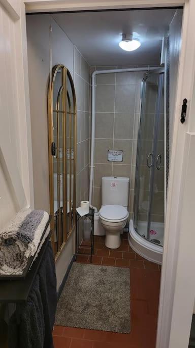 The Hanging Gate Coach House Телфорд Екстер'єр фото